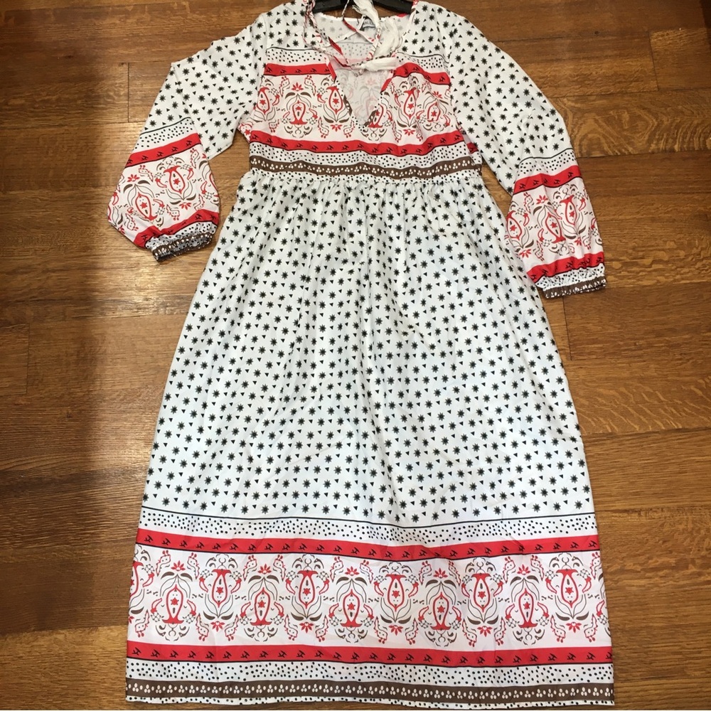 Hawalili Daytime boho V neck dress size Large